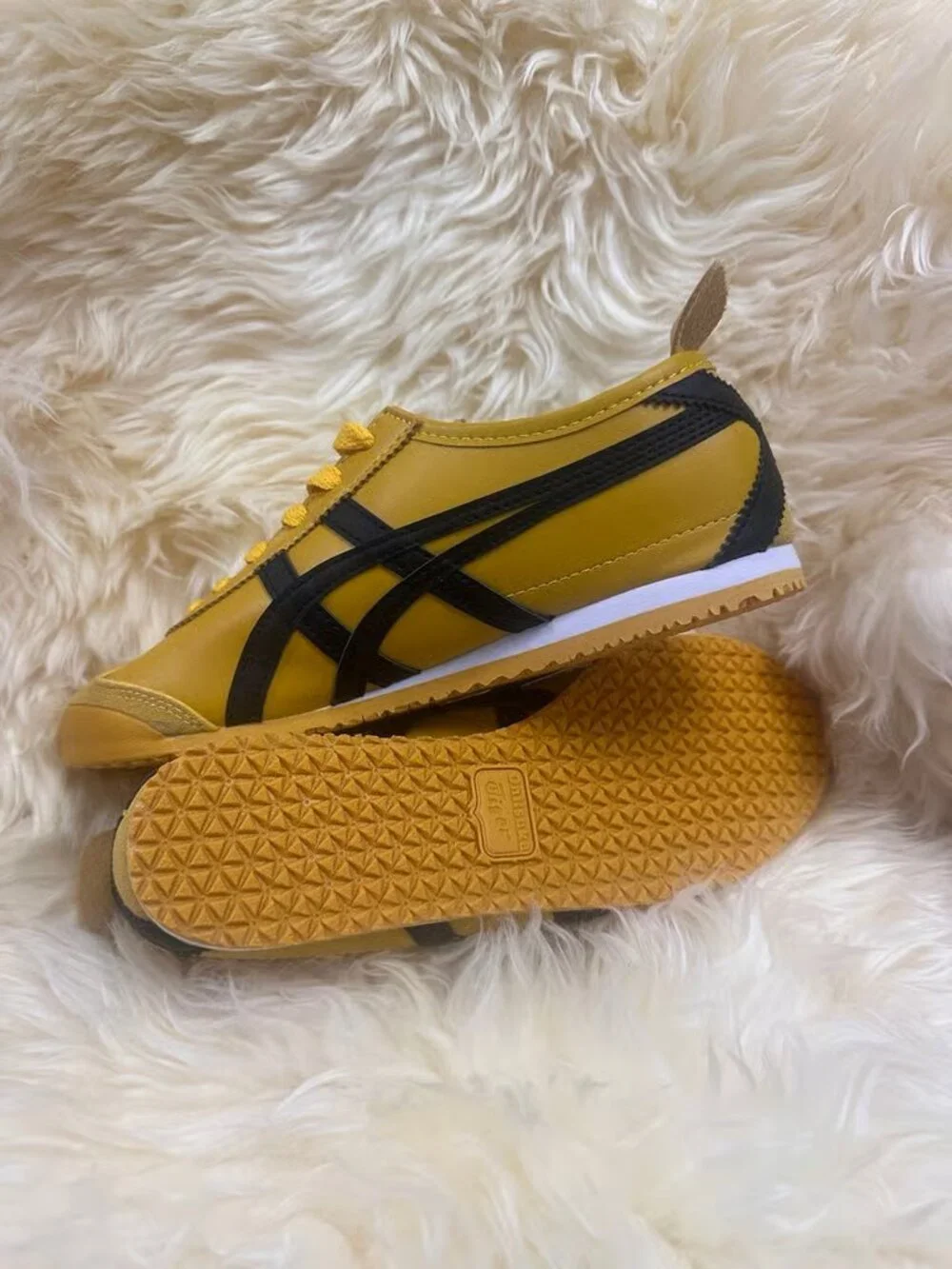Onitsuka Tiger by Asics onitsuka tiger